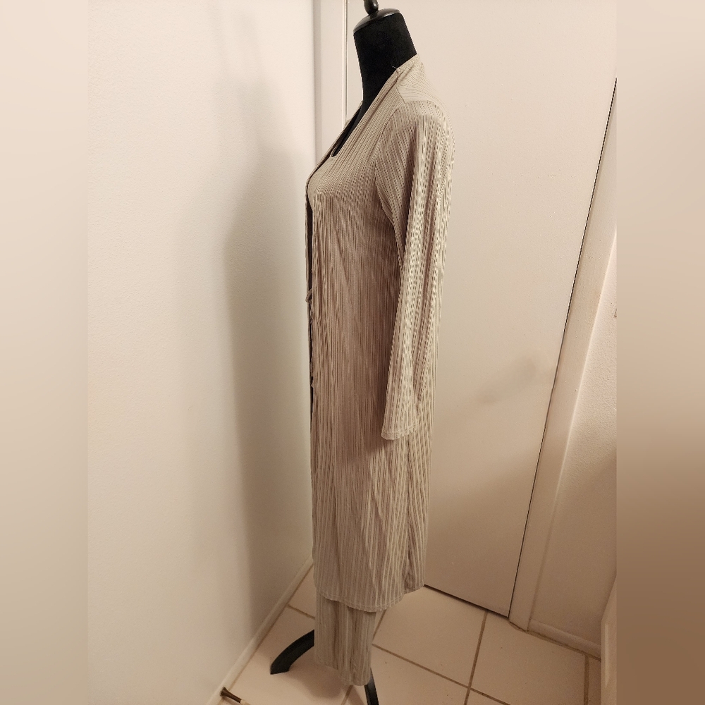 πͺ΄ 3-Piece Ribbed Lounge Set β Light Green (Small) - Picture 9 of 9